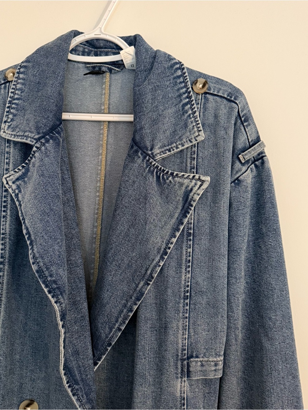 H&M Light Blue Denim Jacket - Picture 8 of 9